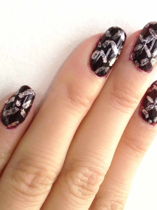 Nail DIY: Easy Quilted Nail Art Pattern