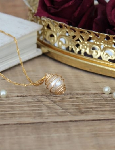 DIY Caged Pearl Necklace