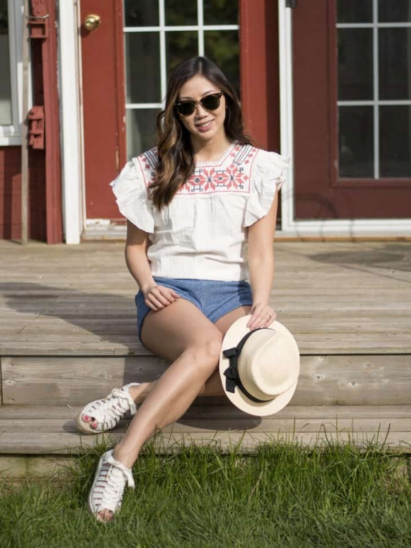 Living the Cottage Lifestyle