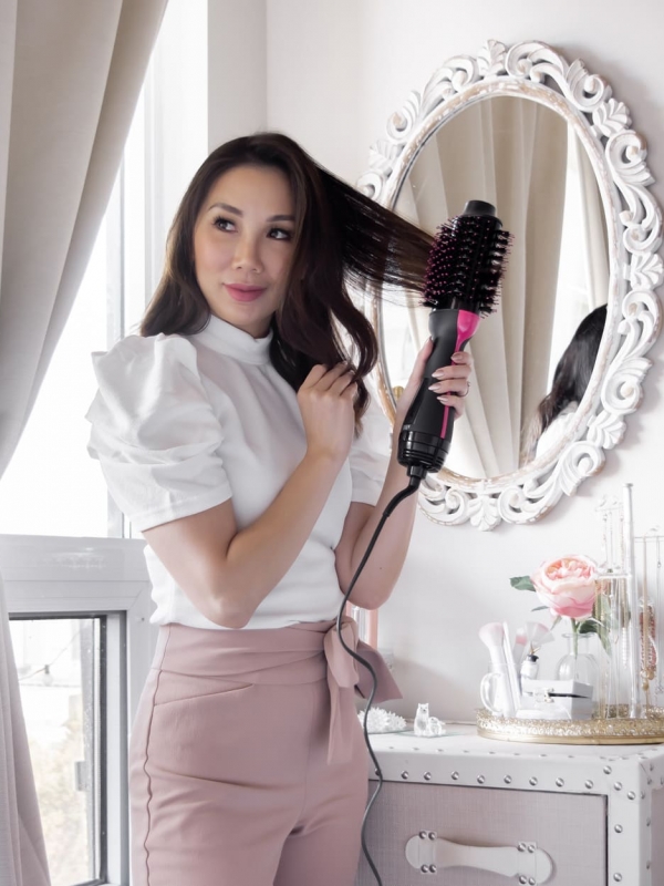 This Hair Tool Help Me Master the Blowout