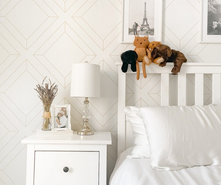 Bedroom Reveal: DIY Wallpaper Accent Wall