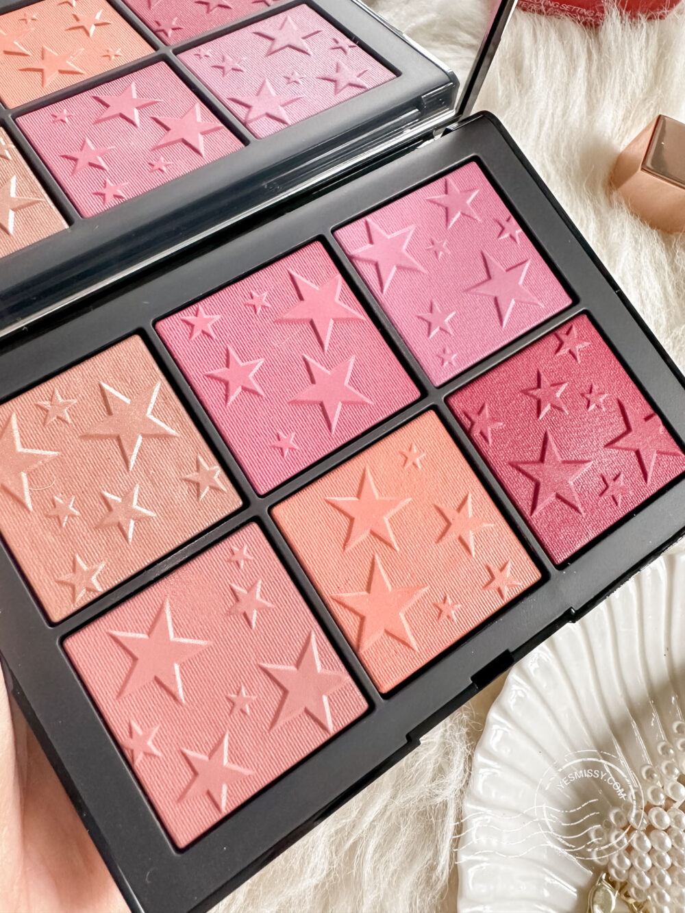 Nars blusher store palette