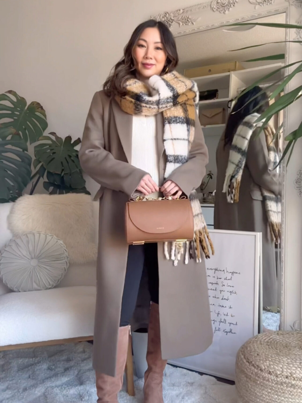 1 Base 2 Outfits: Black Jumpsuit from Thyme Maternity x RW&CO