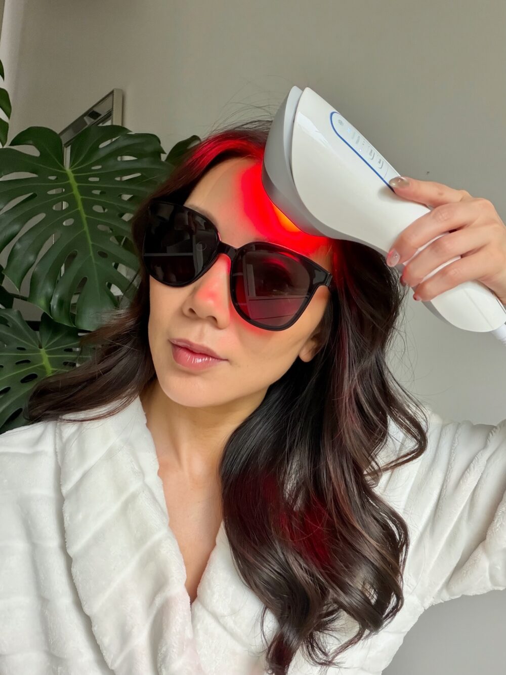 how to use the Lumirea DPL photofacial device safely at home