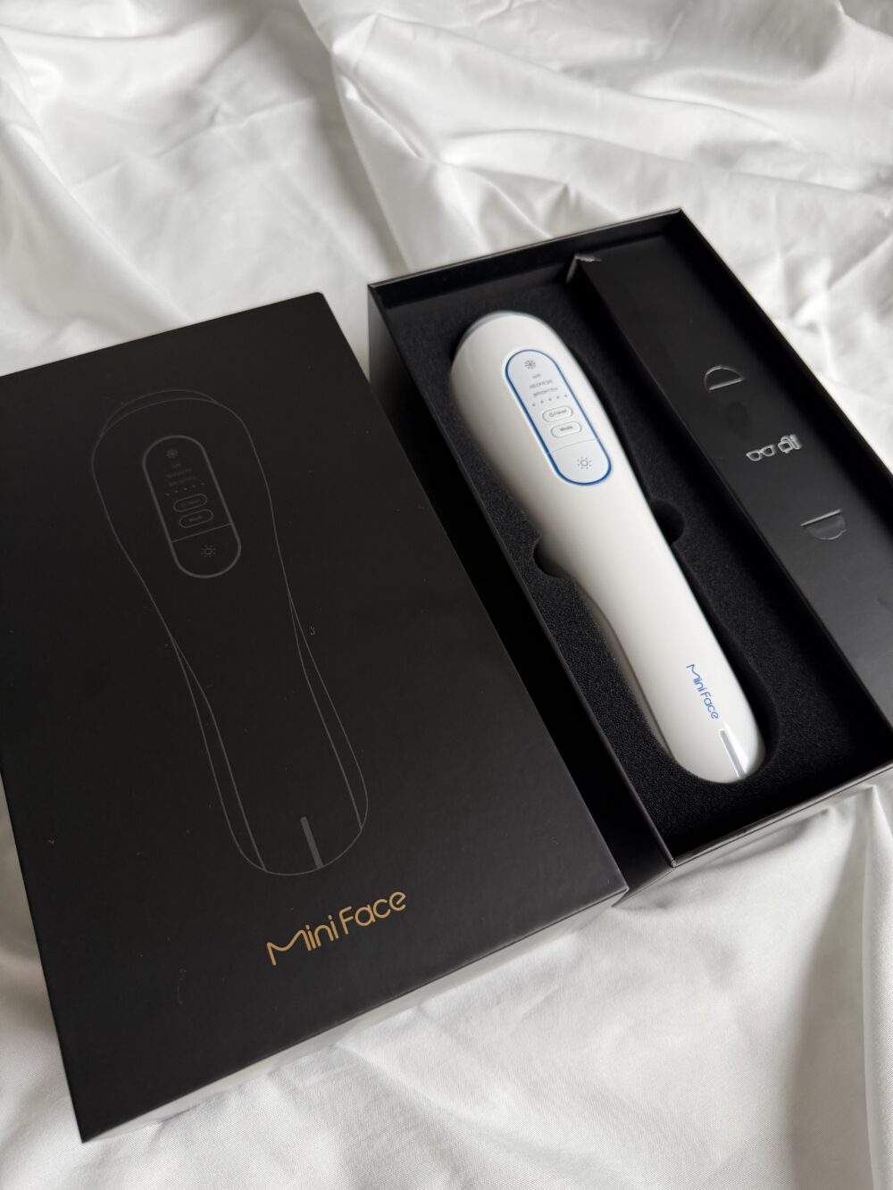 Lumirea at-home IPL device unboxing — what comes in the box